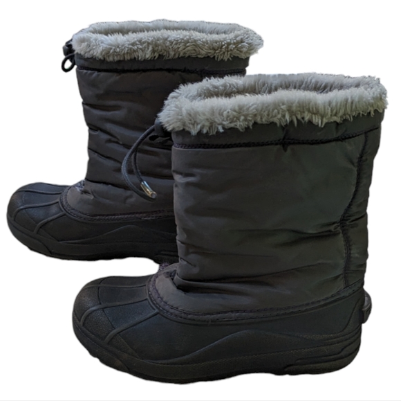 Sorel, youth gray snow boots. Size 6 - Picture 1 of 9